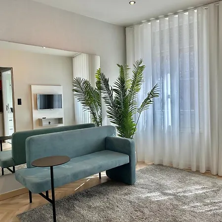 Youropo - Capela Oporto