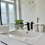 Youropo - Capela شقة بورتو
