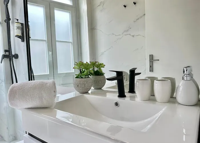 Youropo - Capela Lägenhet Oporto